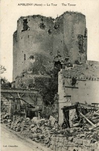 La tour a résisté aux bombardements de 1918.